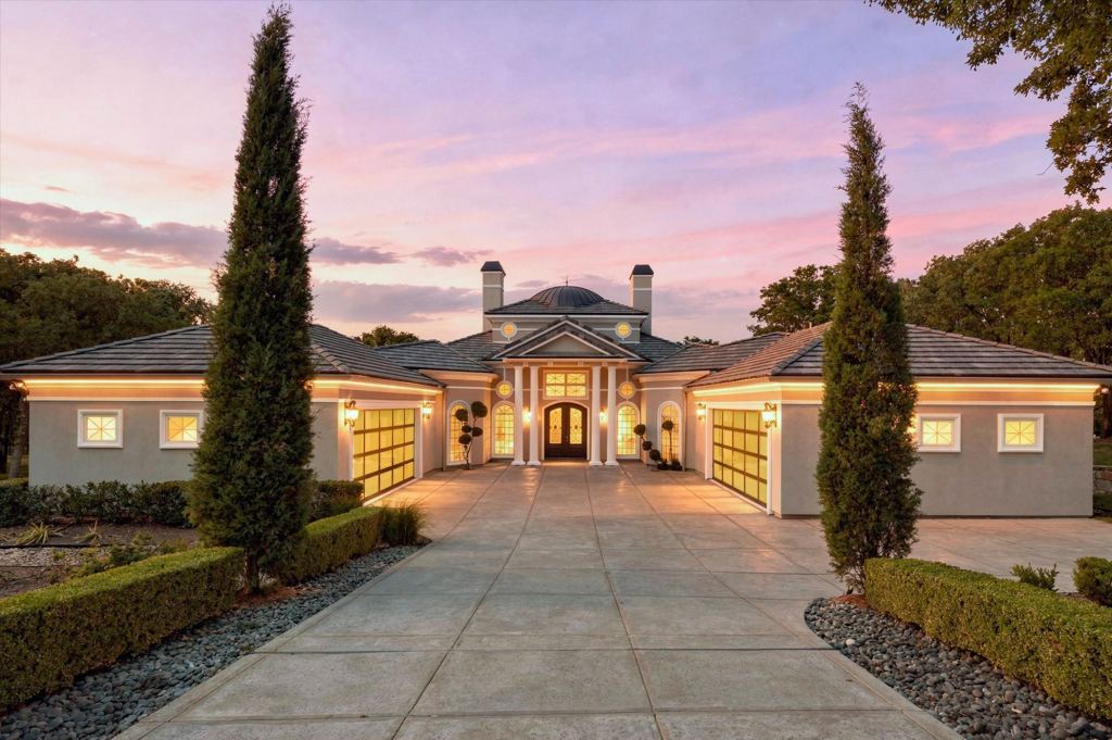8600 Baltusrol Drive, Flower Mound, TX 75022 — photo 1