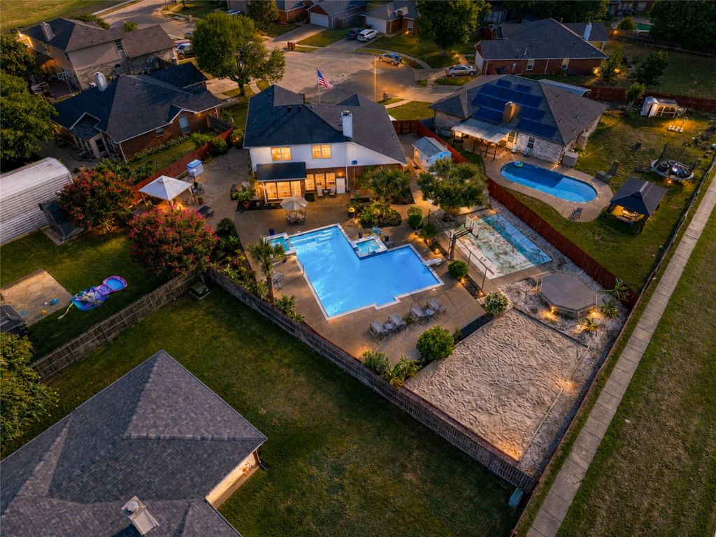 6001 Prairie Wood Court, Arlington, TX 76018 — photo 1