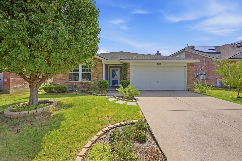 3518 Portsmouth Place, Sherman, TX 75092 — photo 1