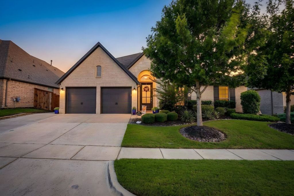 3917 Redbud Drive, Aubrey, TX 76227 — photo 1