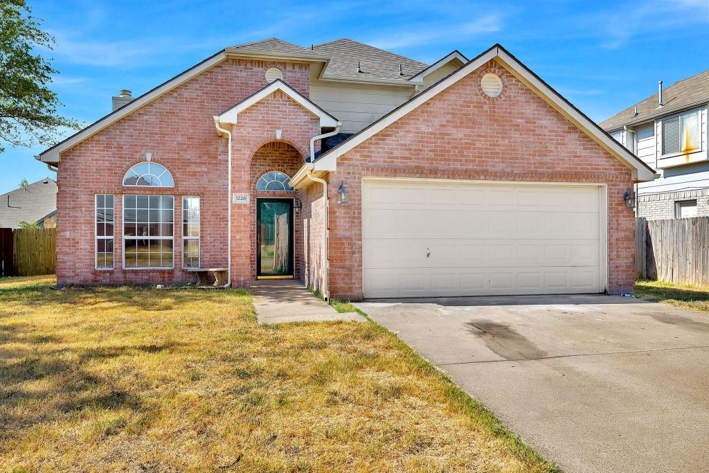3226 Eagle Lane, Midlothian, TX 76065 — photo 1