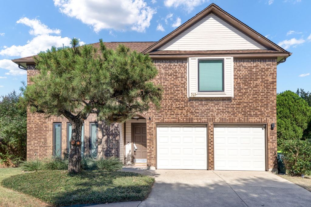 765 Eiffel Drive