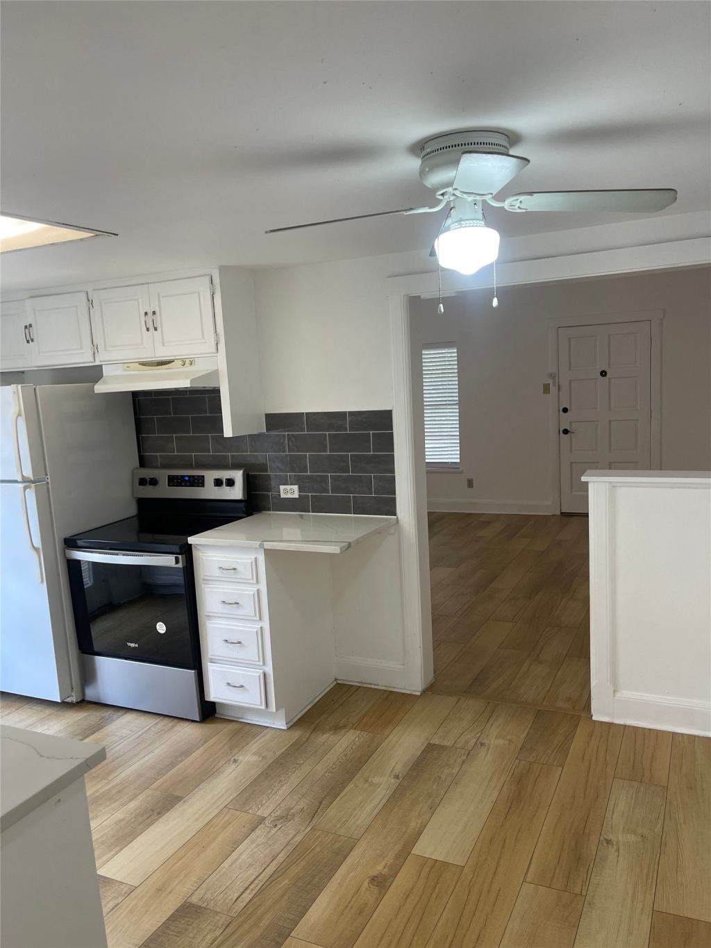 202 S Willomet Avenue 4, Dallas, TX 75208 — photo 1