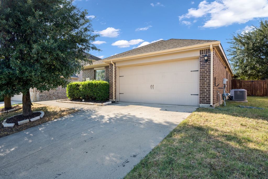 416 Andalusian Trail, Celina, TX 75009 — photo 1