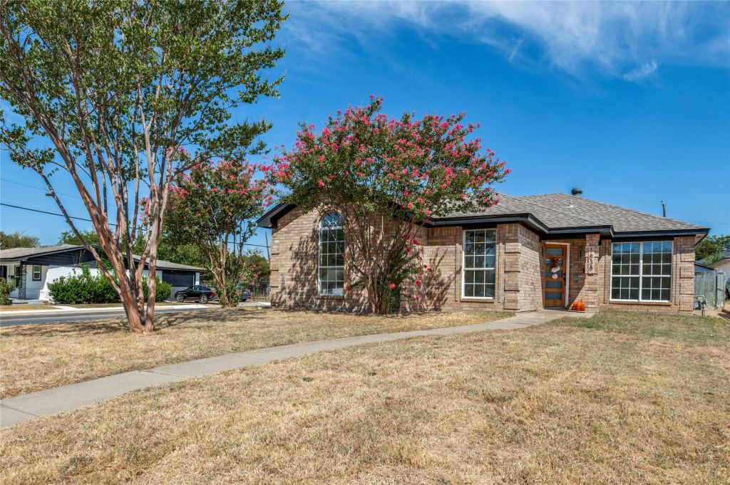 1838 San Antonio Street, Grand Prairie, TX 75051 — photo 1