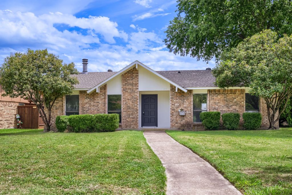 1200 Creekwood Court, Allen, TX 75002 — photo 1
