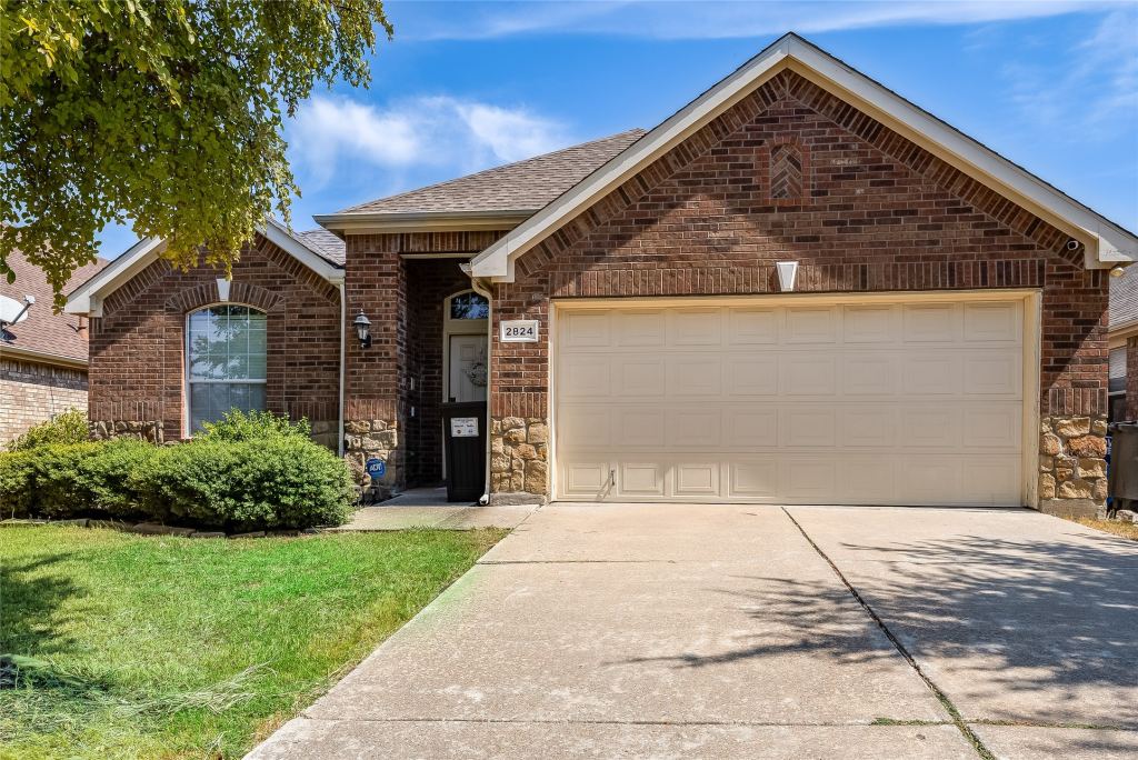 2824 Dawn Spring Drive, Little Elm, TX 75068 — photo 1