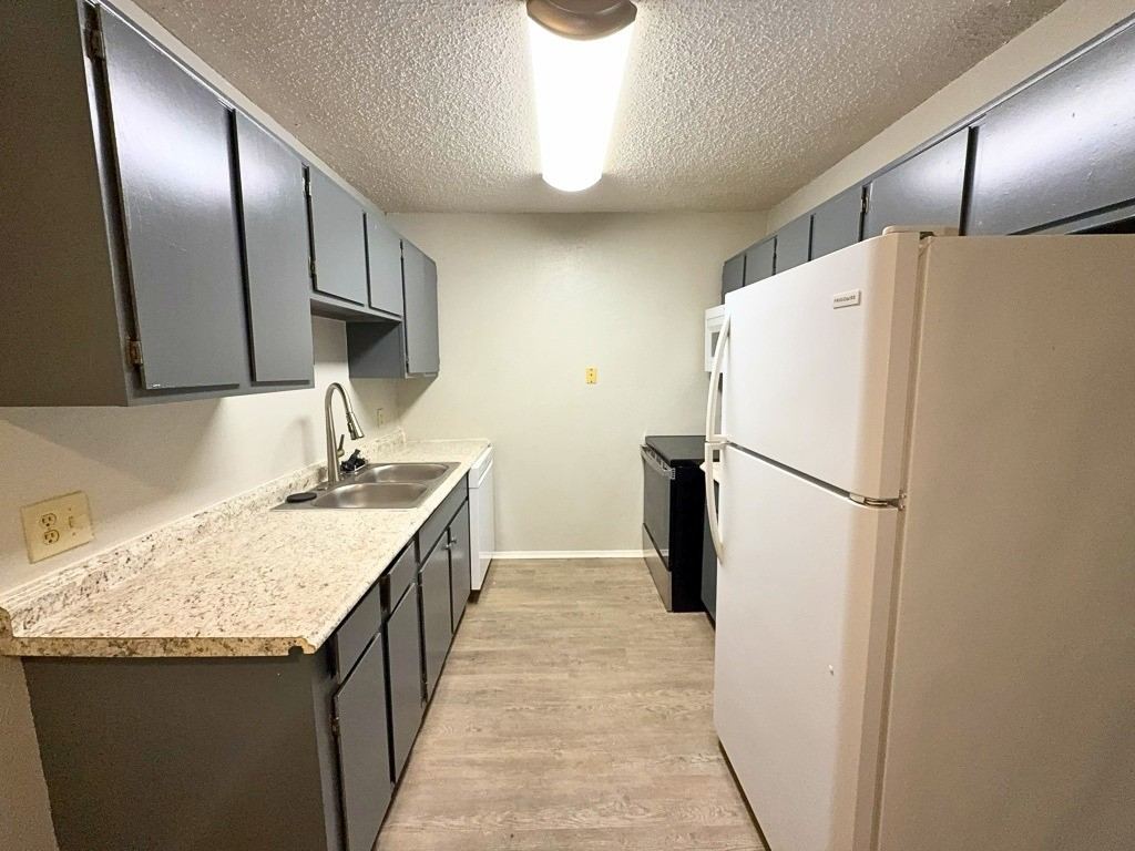 219 Fry Street 5, Denton, TX 76201 — photo 1