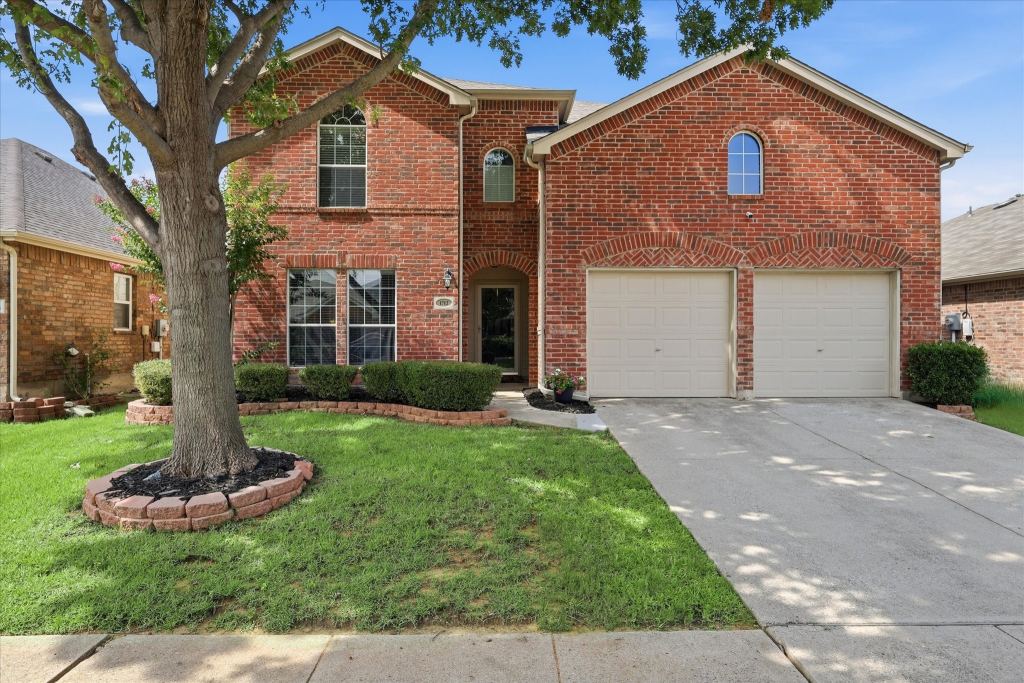 1712 Heron Drive, Aubrey, TX 76227 — photo 1