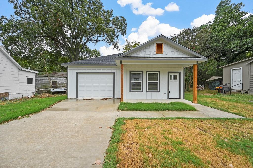 918 W Ford Street, Denison, TX 75020 — photo 1