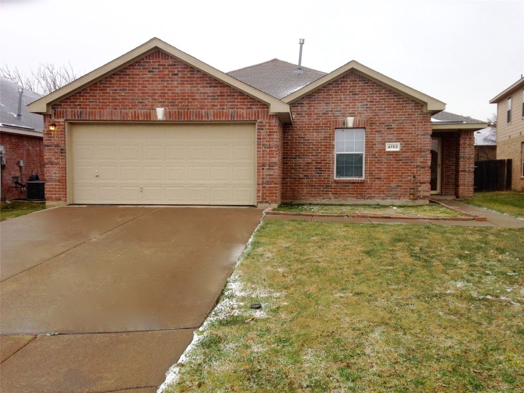 4753 Sea Ridge Drive, Fort Worth, TX 76133 — photo 1