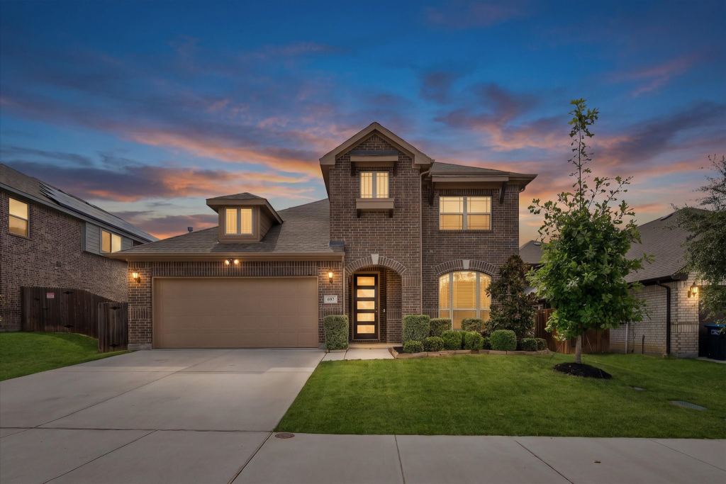 637 Ridgewater Trail
