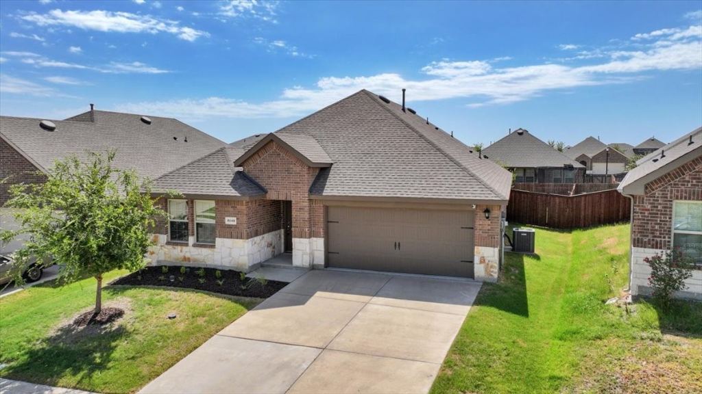 2113 Camellia Street, Princeton, TX 75407 — photo 1