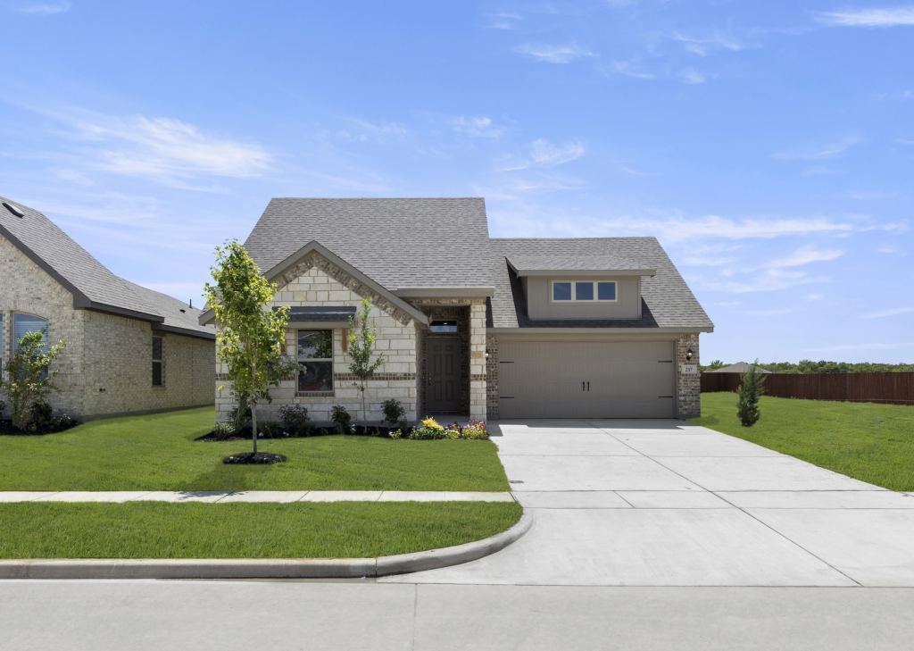 217 Van Horn Drive, Terrell, TX 75160 — photo 1