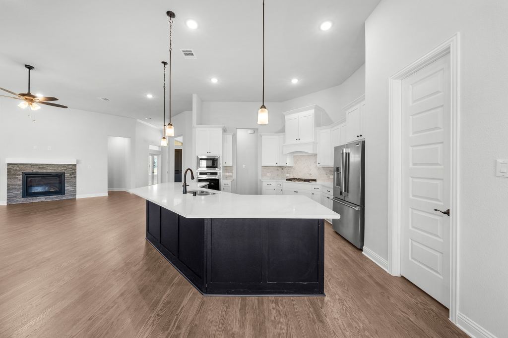 132 Liv Meadow Way, Waxahachie, TX 75165 — photo 1