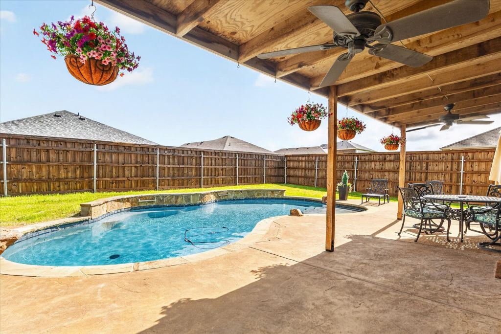 502 Azalea Drive