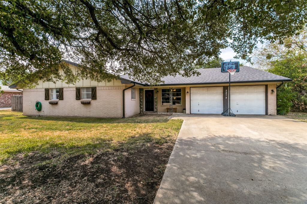 5474 Valley Drive