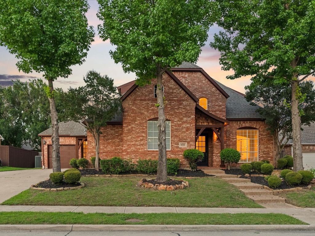 4332 Milsop Drive, Carrollton, TX 75010 — photo 1