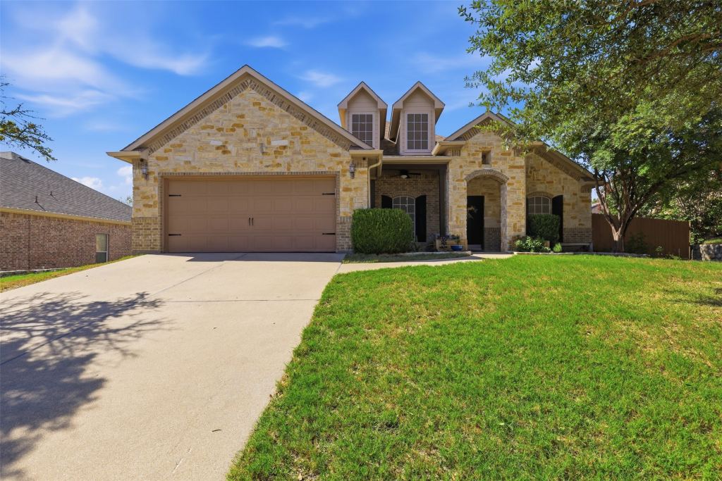 713 Saddle Ridge Trail