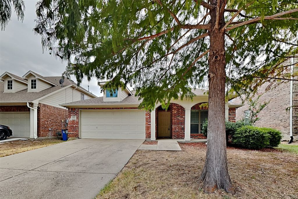 2713 Evening Mist Drive, Little Elm, TX 75068 — photo 1
