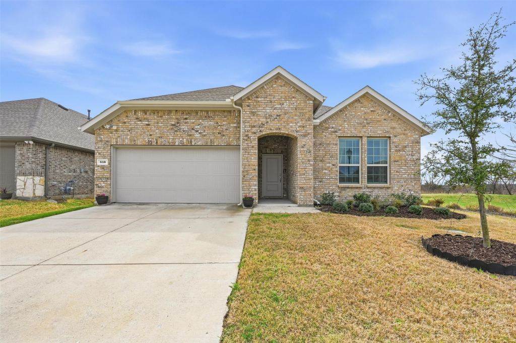 610 Jamestown Lane, Fate, TX 75189 — photo 1
