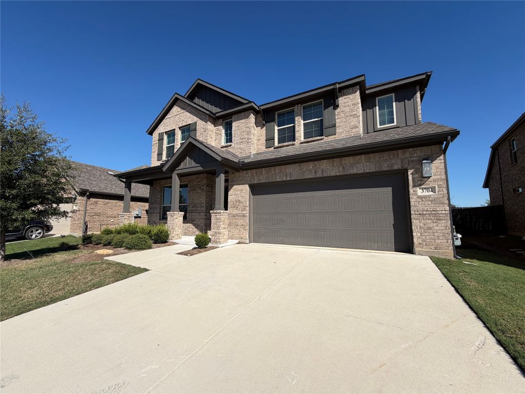 3704 Bluestem Boulevard