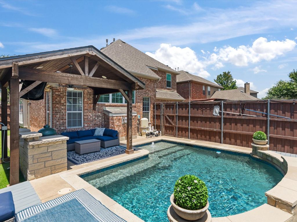 2849 Greenway Drive, Frisco, TX 75034 — photo 1