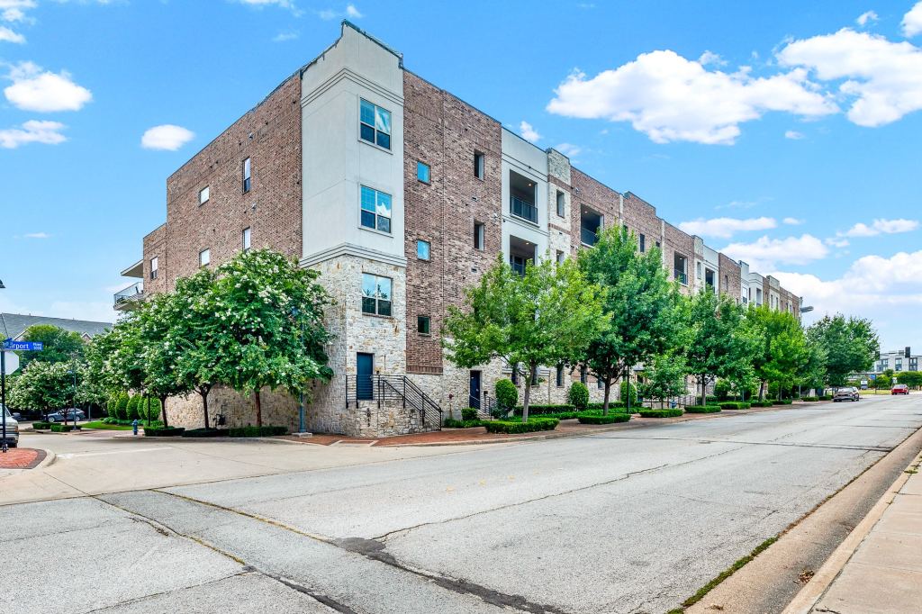 5015 Meridian Lane 2101, Addison, TX 75001 — photo 1