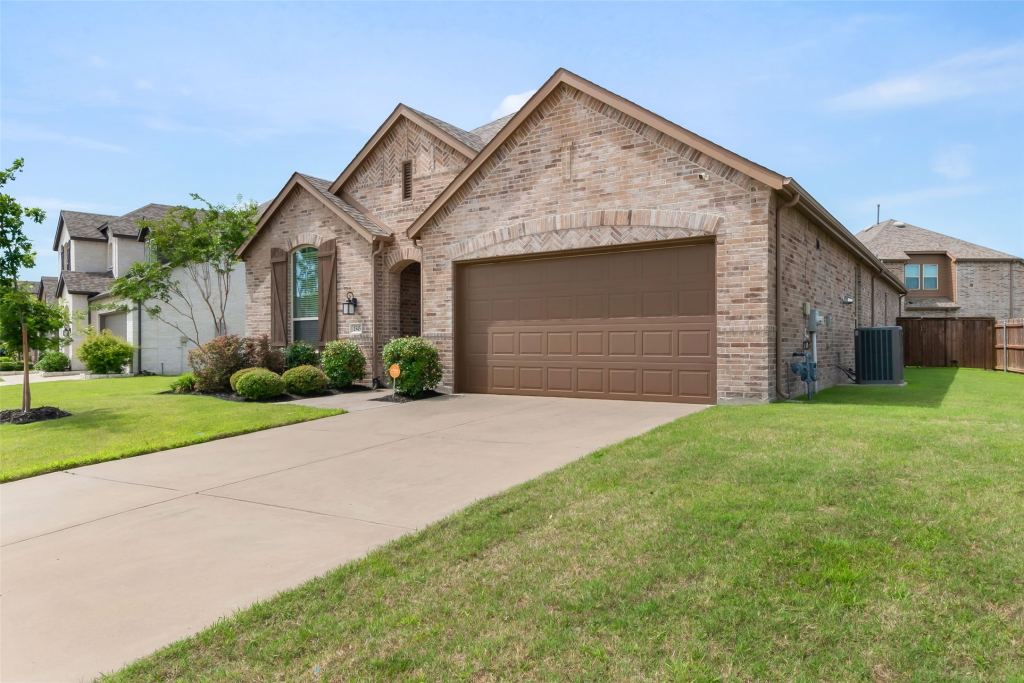1545 Sugarberry Drive, Forney, TX 75126 — photo 1