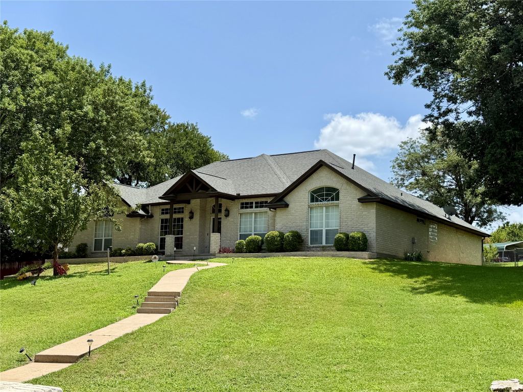 110 Pecan Valley Lane, Waxahachie, TX 75165 — photo 1