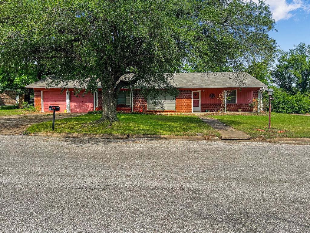2706 Bois D Arc Street, Commerce, TX 75428 — photo 1
