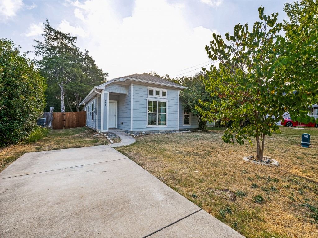 214 Lewis Street, Waxahachie, TX 75165 — photo 1