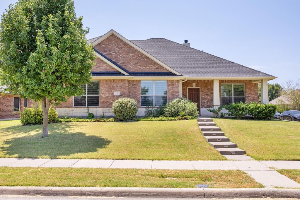 200 Shadybrook Drive, Wylie, TX 75098 — photo 1