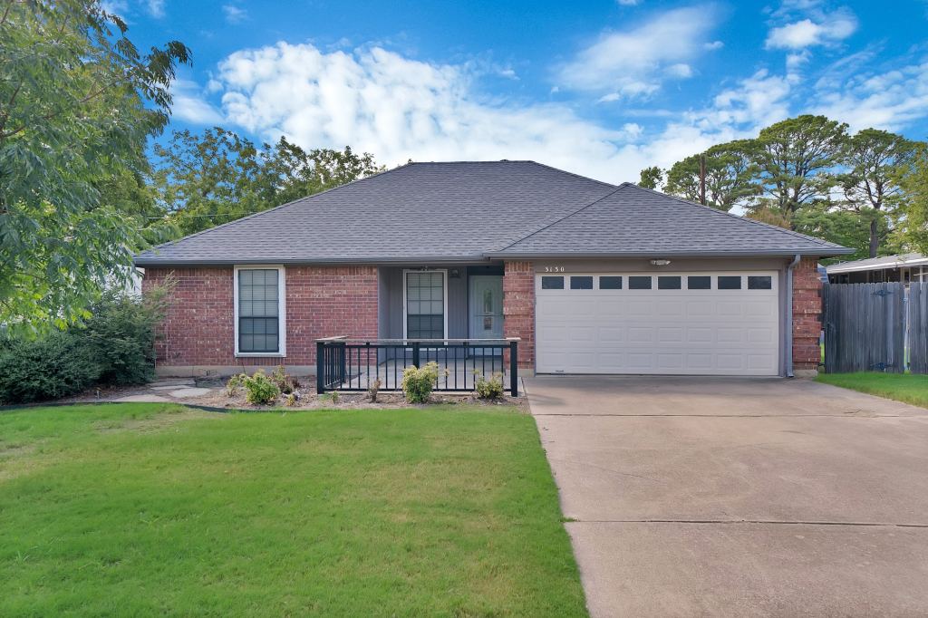3130 Jewell Drive, Arlington, TX 76016 — photo 1