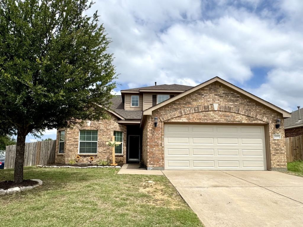 1100 Port Way, Crowley, TX 76036 — photo 1