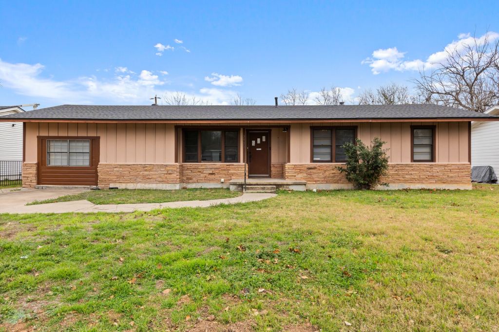 2506 S 24th Street, Waco, TX 76706 — photo 1