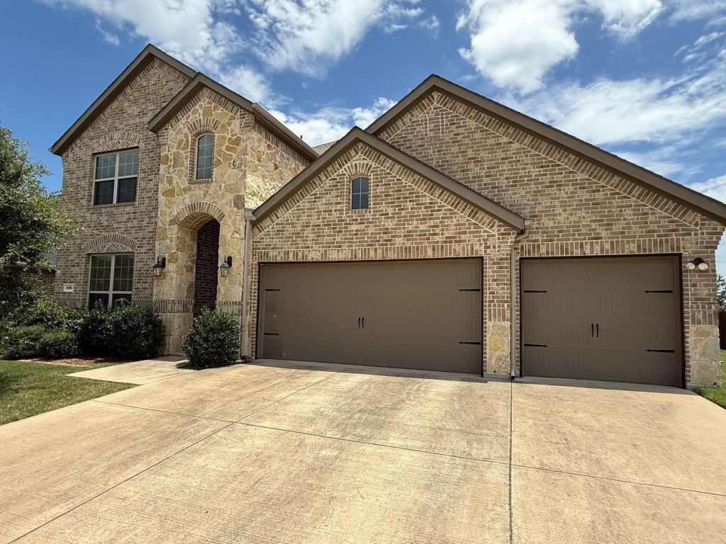 276 Goliad Trail