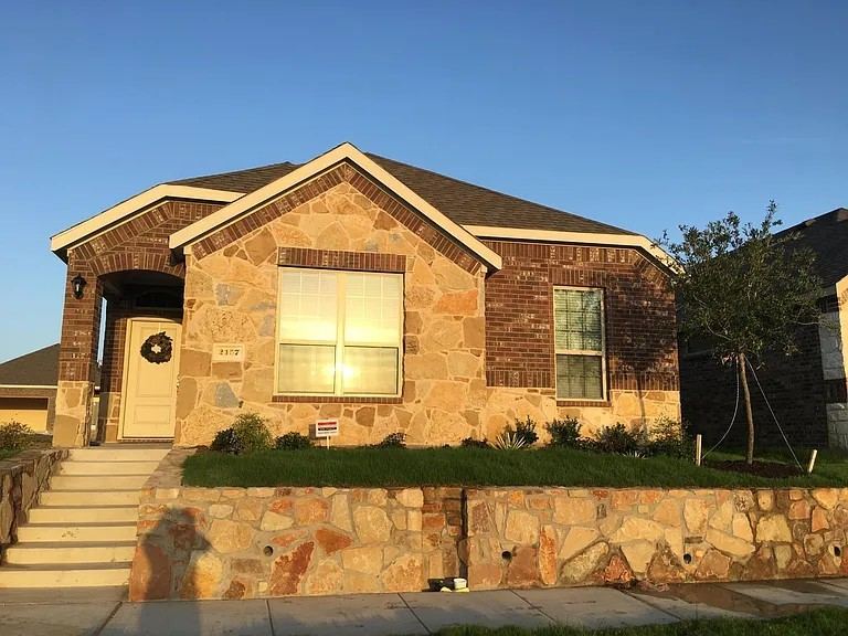 2157 Olivereta Drive, Little Elm, TX 75068 — photo 1