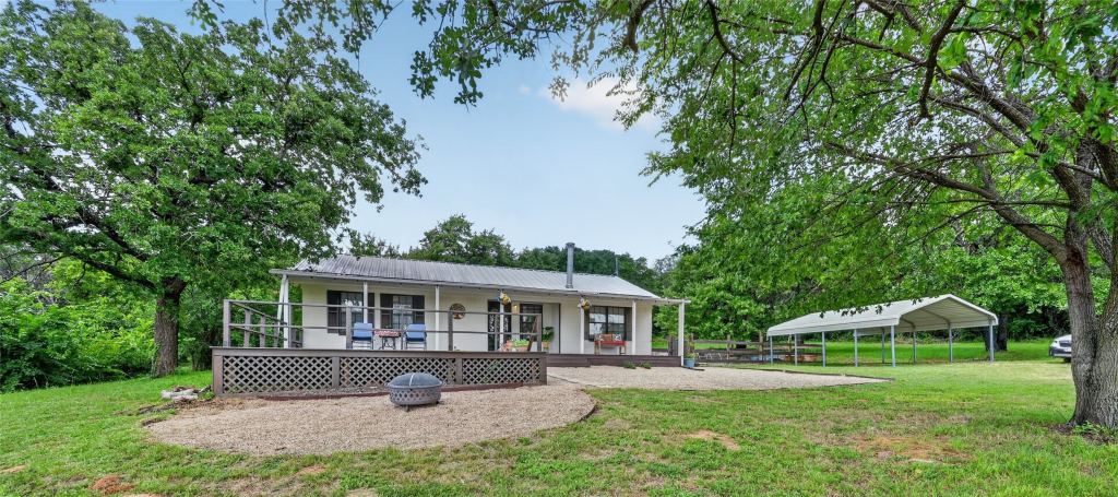 1300 Shannon Drive, Cleburne, TX 76031 — photo 1