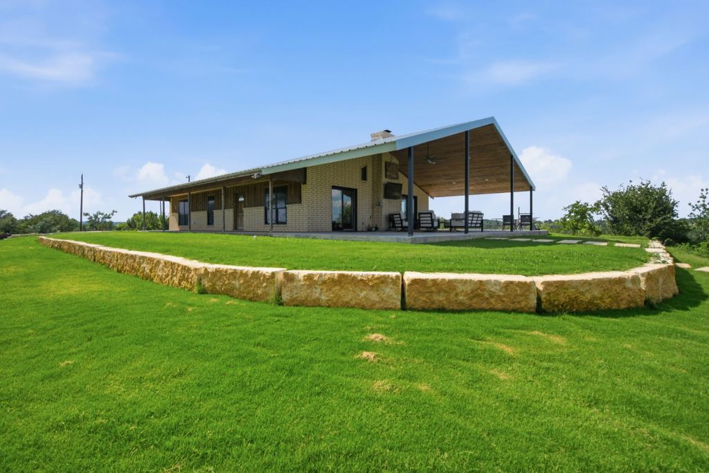 3035 County Road 162, Stephenville, TX 76401 — photo 1