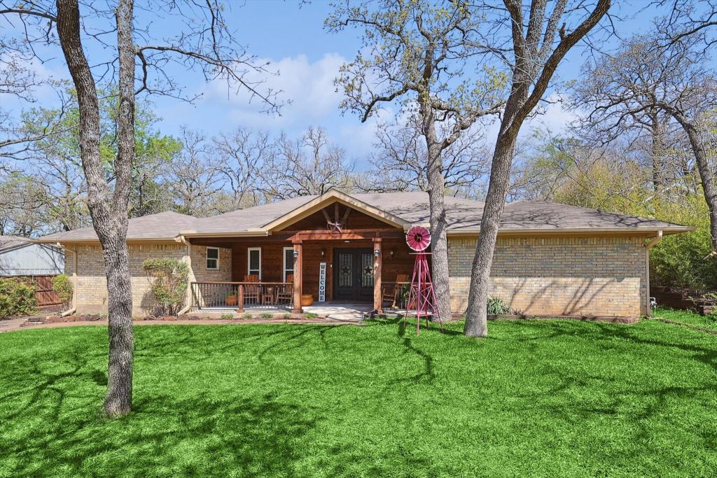 1005 Hopkins Drive, Denton, TX 76205 — photo 1
