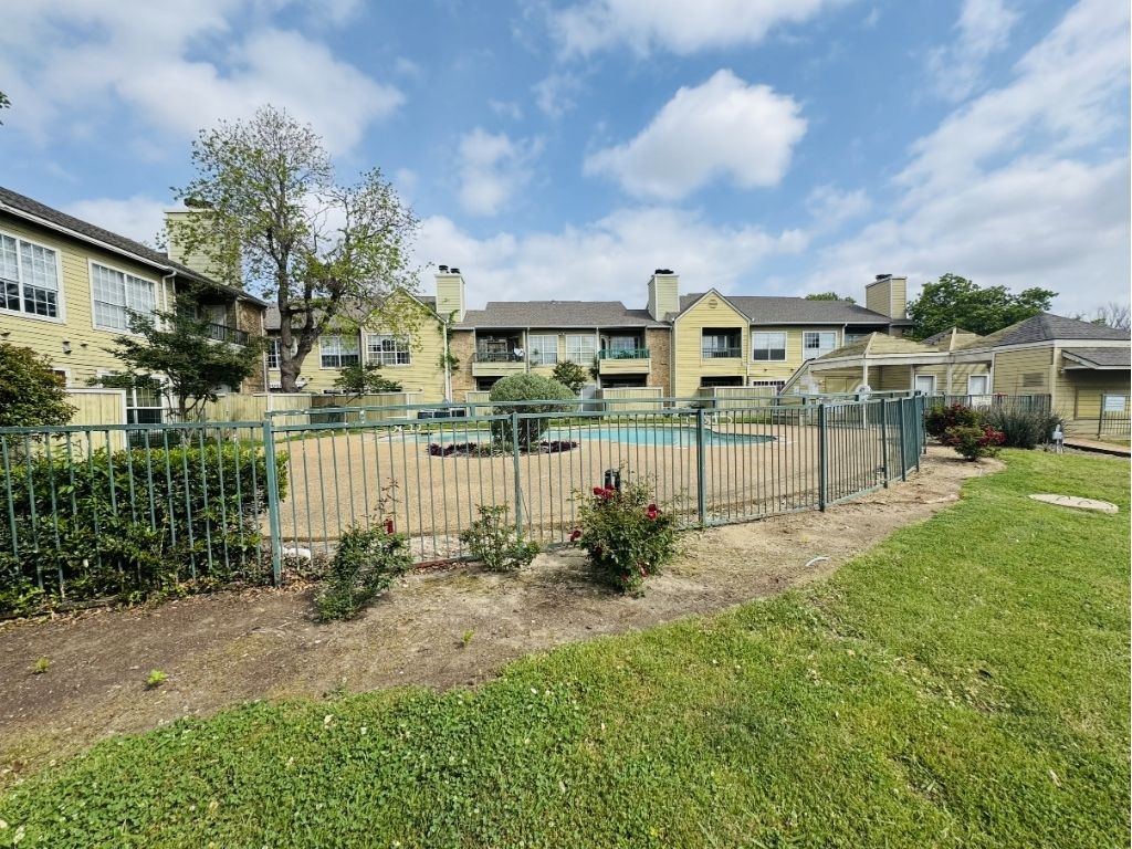 4113 Esters Road 603, Irving, TX 75038 — photo 1