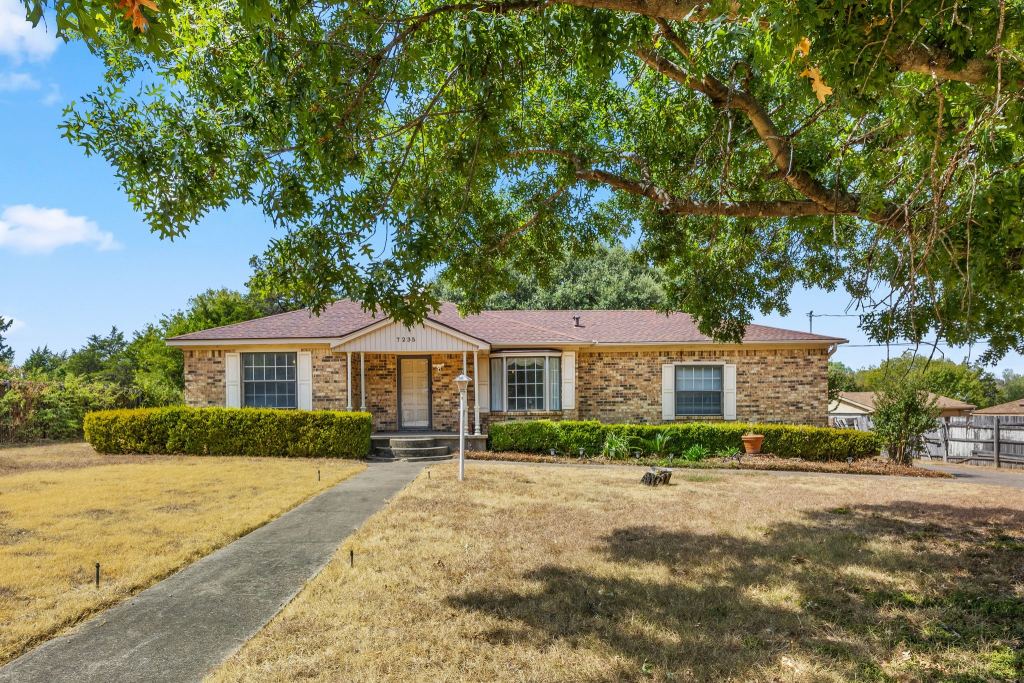 7235 Vecino Drive, Dallas, TX 75241 — photo 1
