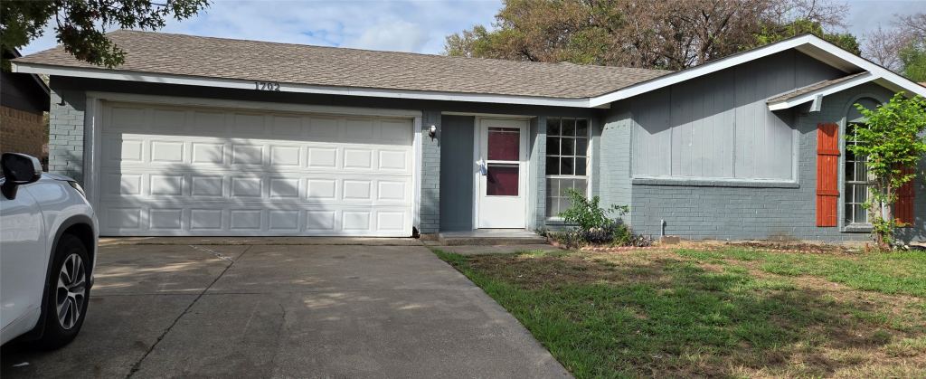 1702 Pisces Street, Grand Prairie, TX 75051 — photo 1