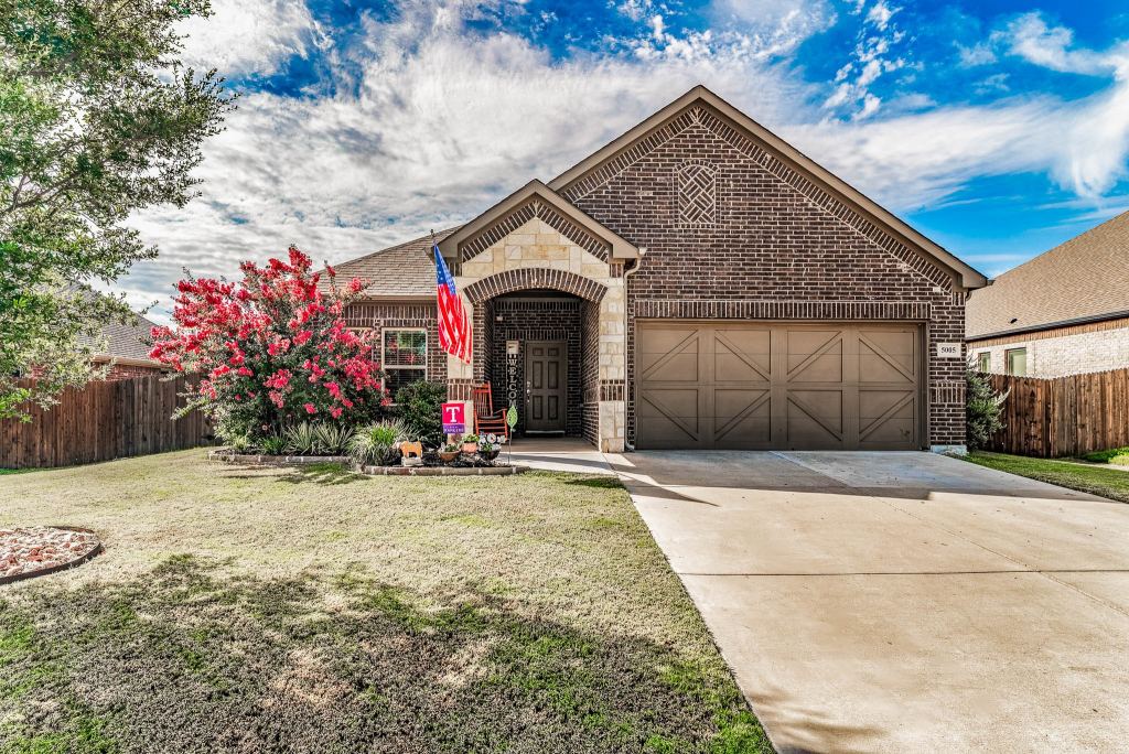 5005 Brookside Drive