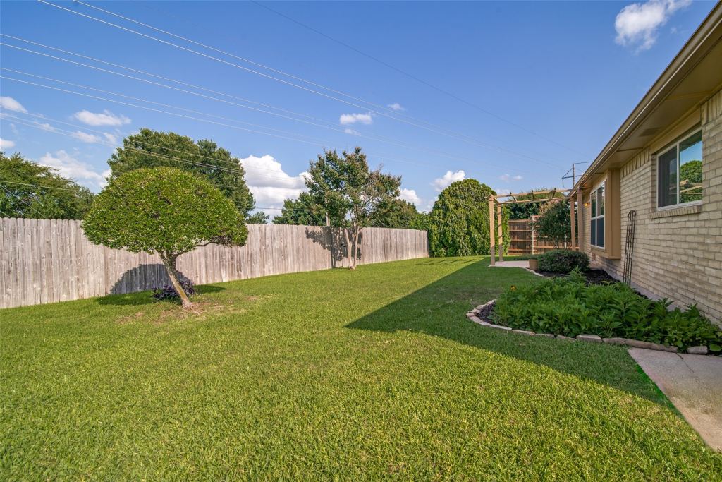 1728 Roundrock Trail, Mesquite, TX 75149 — photo 1