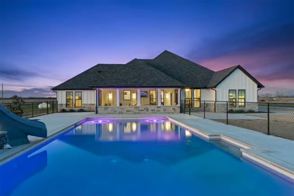 4319 County Road 2617, Caddo Mills, TX 75135 — photo 1