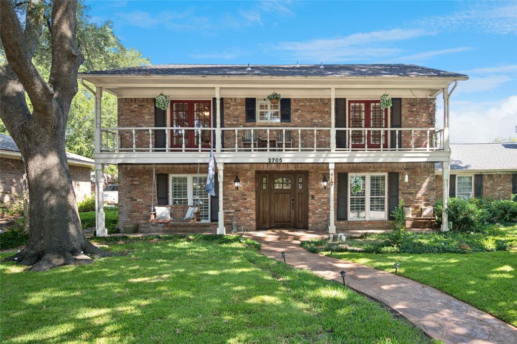 2705 Prairie Creek Court, Plano, TX 75075 — photo 1