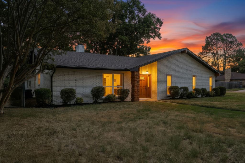 1909 Plymouth Court, Arlington, TX 76013 — photo 1