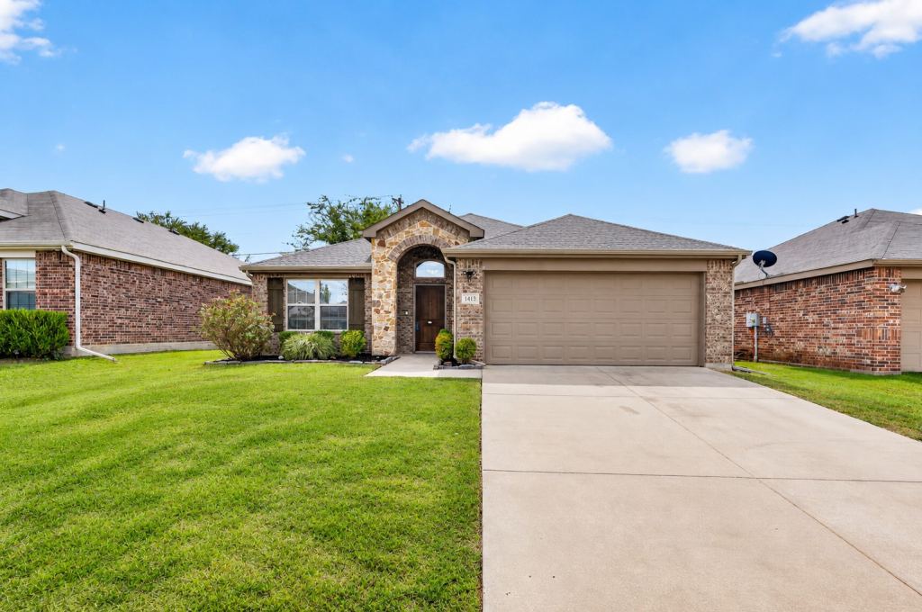 1413 Thibodaux Drive, Greenville, TX 75402 — photo 1